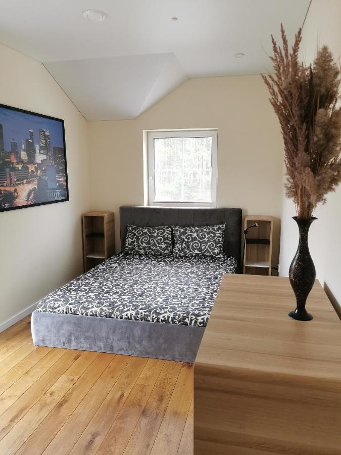 Melnrage Beach Cozy Apartments & Terrace - Pine View Sea Entry Клайпеда Екстериор снимка